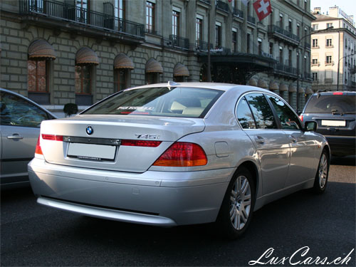 BMW 745i